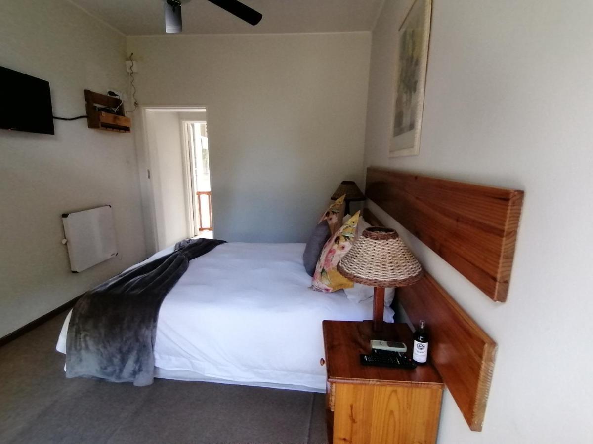 Aanhuizen Guest House สเวลเลนดาม ภายนอก รูปภาพ