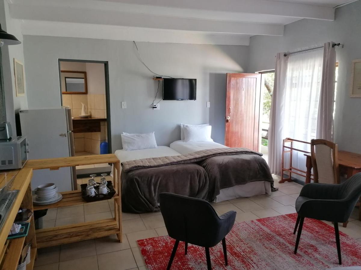 Aanhuizen Guest House สเวลเลนดาม ภายนอก รูปภาพ