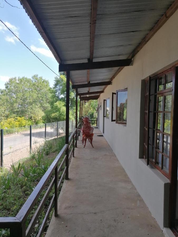 Aanhuizen Guest House สเวลเลนดาม ภายนอก รูปภาพ